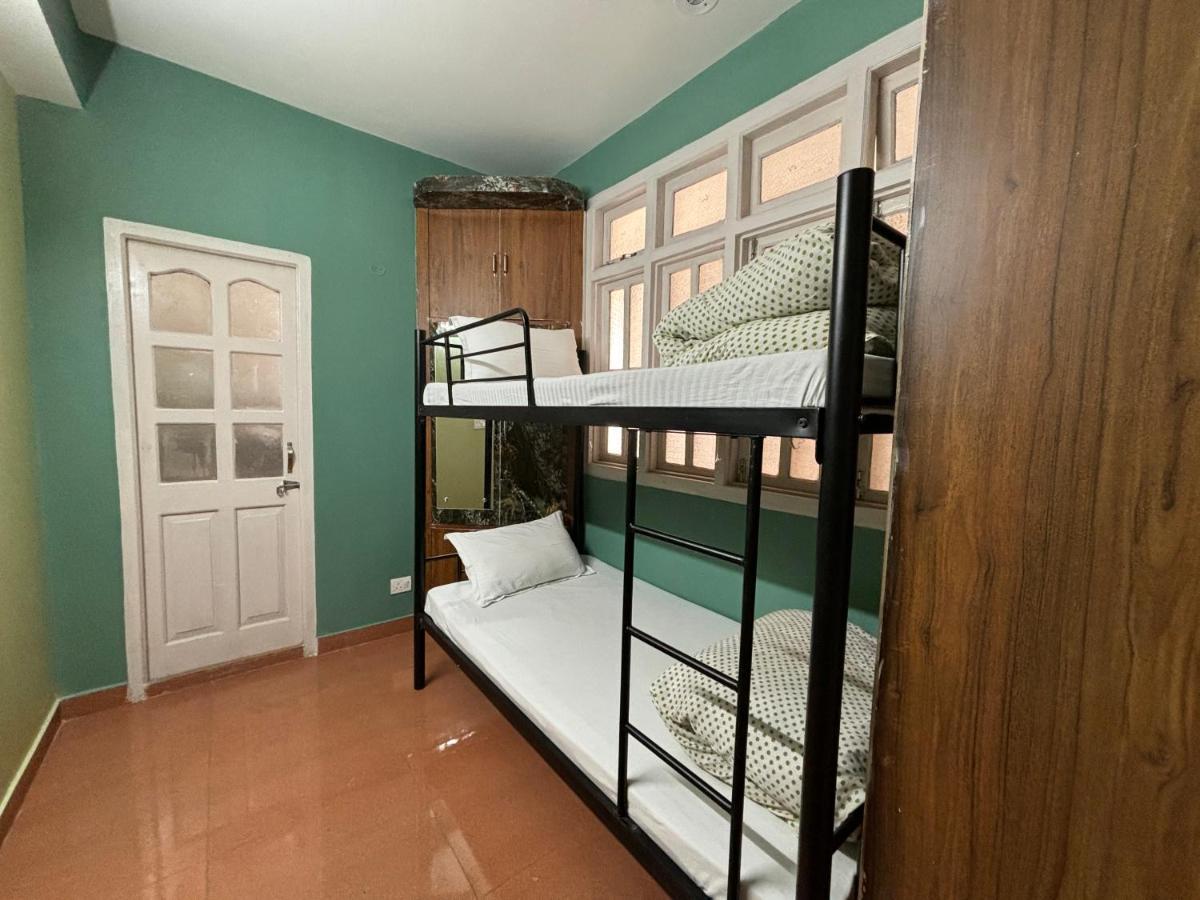 Zu-Zu Hostels Shimla Esterno foto